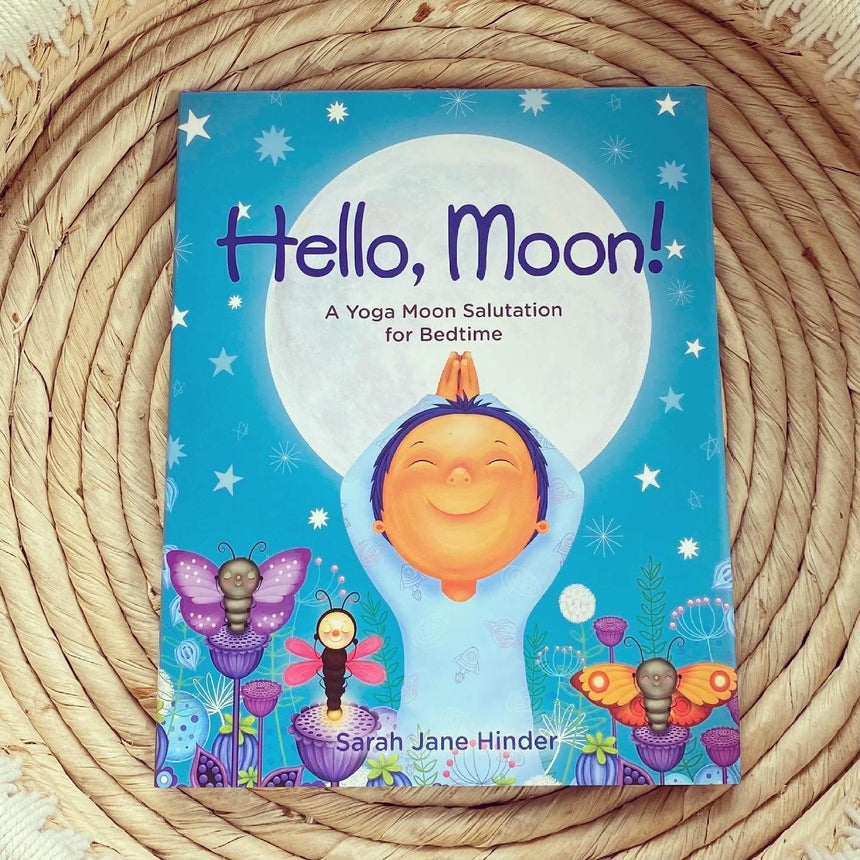 Hello, Moon!: A Yoga Moon Salutation for Bedtime